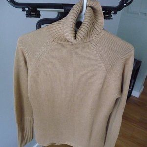 Women's italian turtle neck beige wool blend sweater side splits  size M